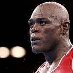 Боксер-супертяжеловес из Камеруна ударил женщину-рефери на Играх Содружества