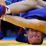 Россияне завоевали 13 золотых медалей в первый день молодежного первенства Европы по самбо