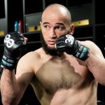 Российский боец Дураев проведет бой в UFC 16 июля