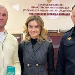 Латвийский кикбоксер Глухов получил статус репатрианта в России