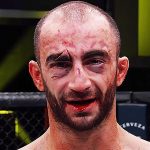 Чикадзе проиграл Аллену на турнире UFC 304